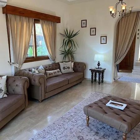4 Bedroom In Esentepe Villa Kyrenia (Northern Cyprus)