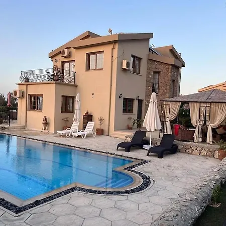 4 Bedroom In Esentepe Kyrenia (Northern Cyprus)