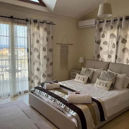 4 Bedroom In Esentepe * Kyrenia (Northern Cyprus)